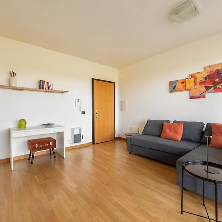 Milano Rogoredo Apt With Terrace! Appartamento Esterno foto