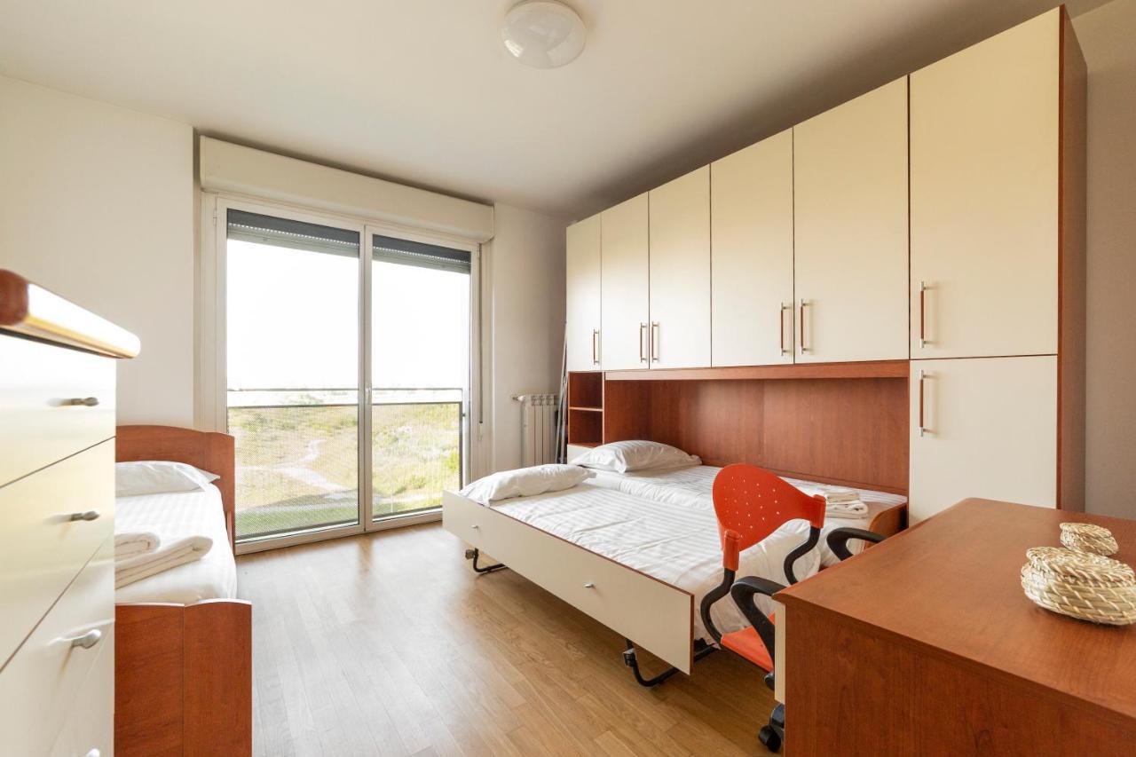 Milano Rogoredo Apt With Terrace! Appartamento Esterno foto