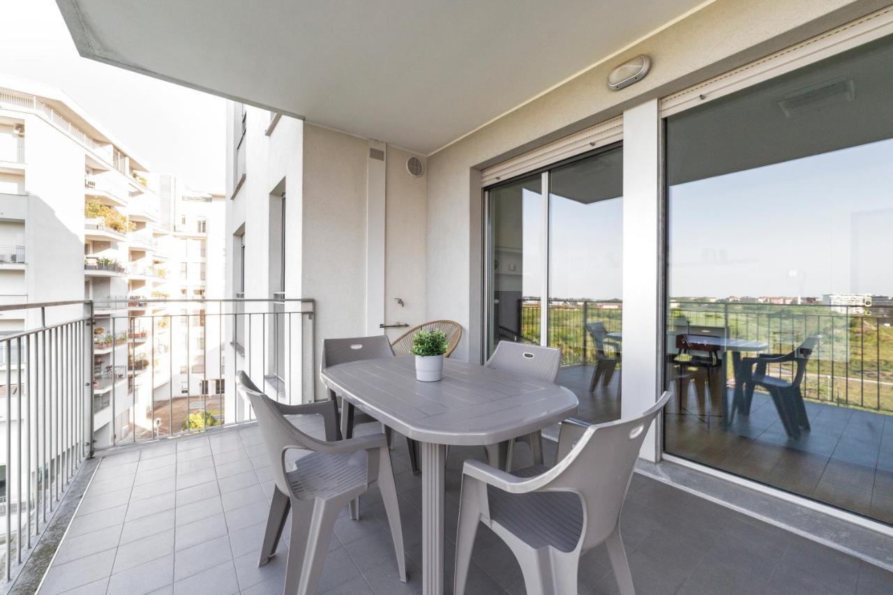 Milano Rogoredo Apt With Terrace! Appartamento Esterno foto