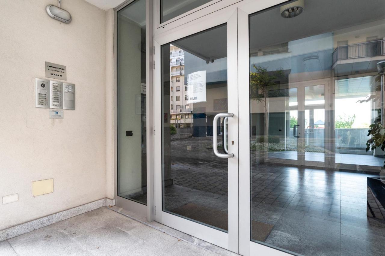 Milano Rogoredo Apt With Terrace! Appartamento Esterno foto