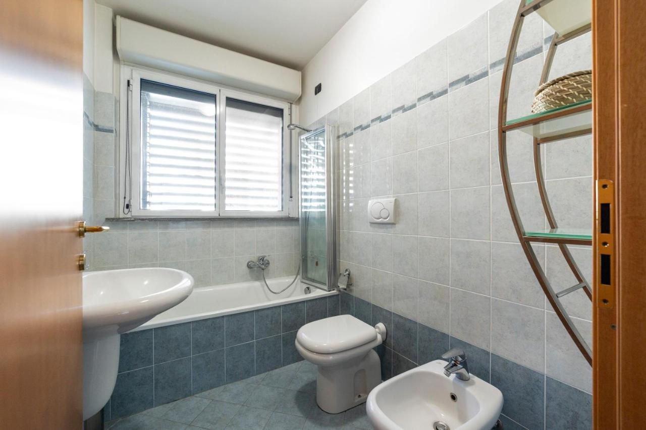 Milano Rogoredo Apt With Terrace! Appartamento Esterno foto
